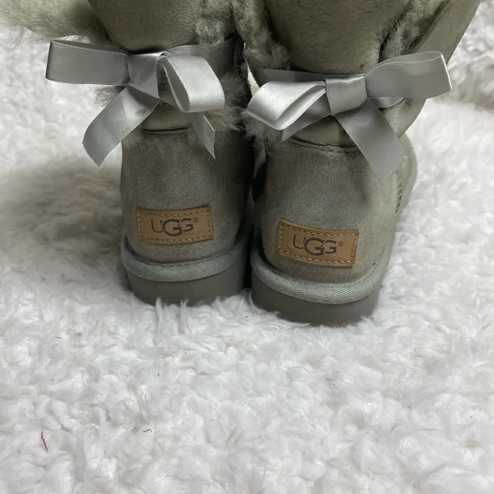 Ugg Baley short boots leather gray suede short boots with sheep skin lin…